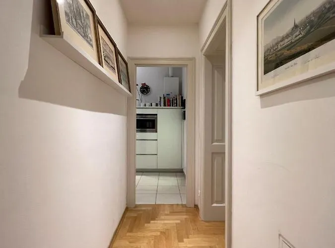 Apartmán Wohnen Auf Zeit - Design By Rabe - Parkplatz & Netflix & Coffee-bar - Nahe Schloss Schoenbrunn *